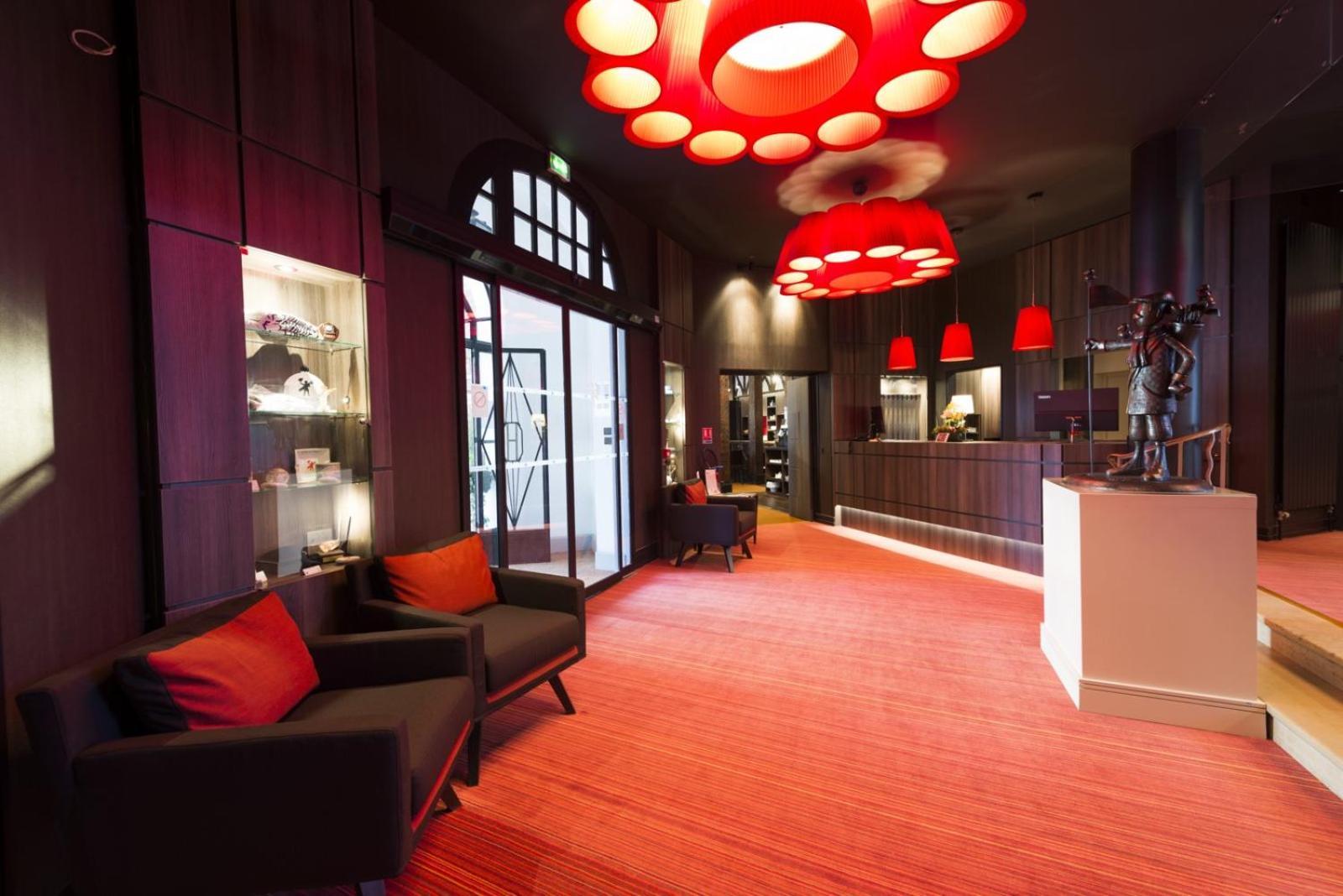 Bristol Hotel 3*